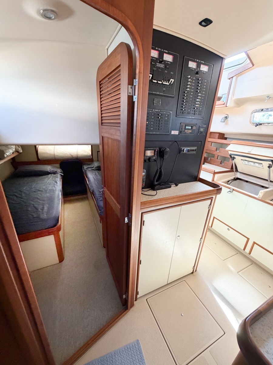SECOND WIND 41ft Island Packet Yacht For Sale