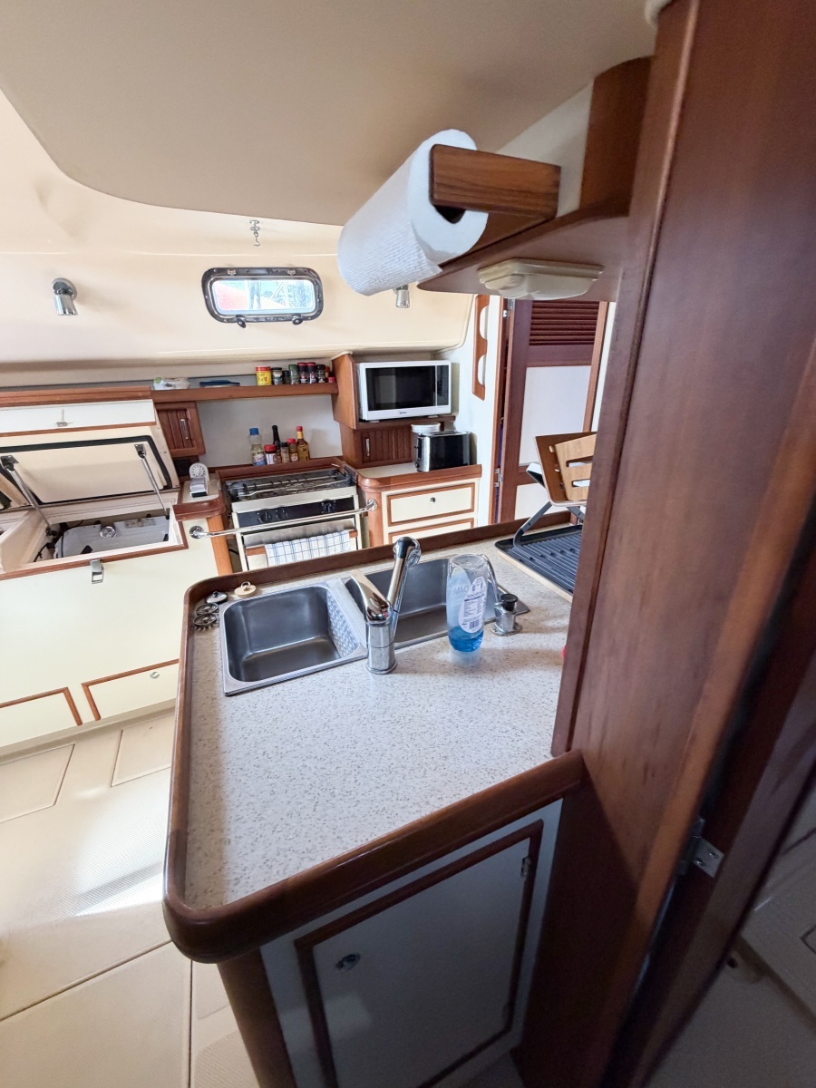 SECOND WIND 41ft Island Packet Yacht For Sale