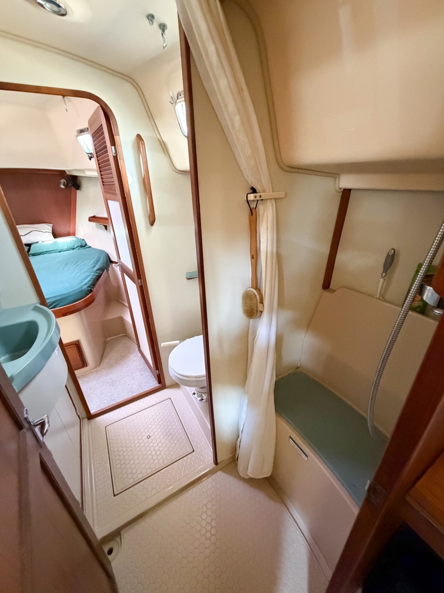 SECOND WIND 41ft Island Packet Yacht For Sale