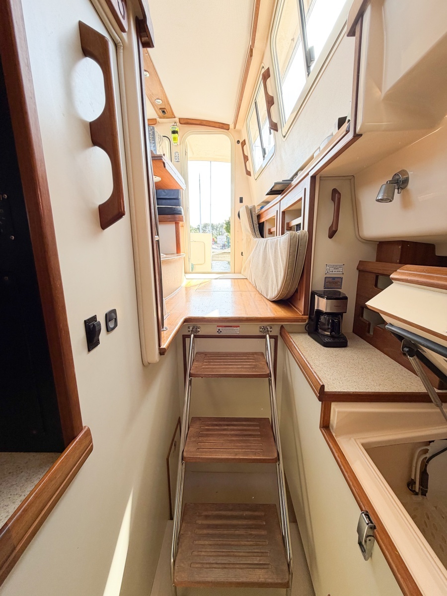 SECOND WIND 41ft Island Packet Yacht For Sale