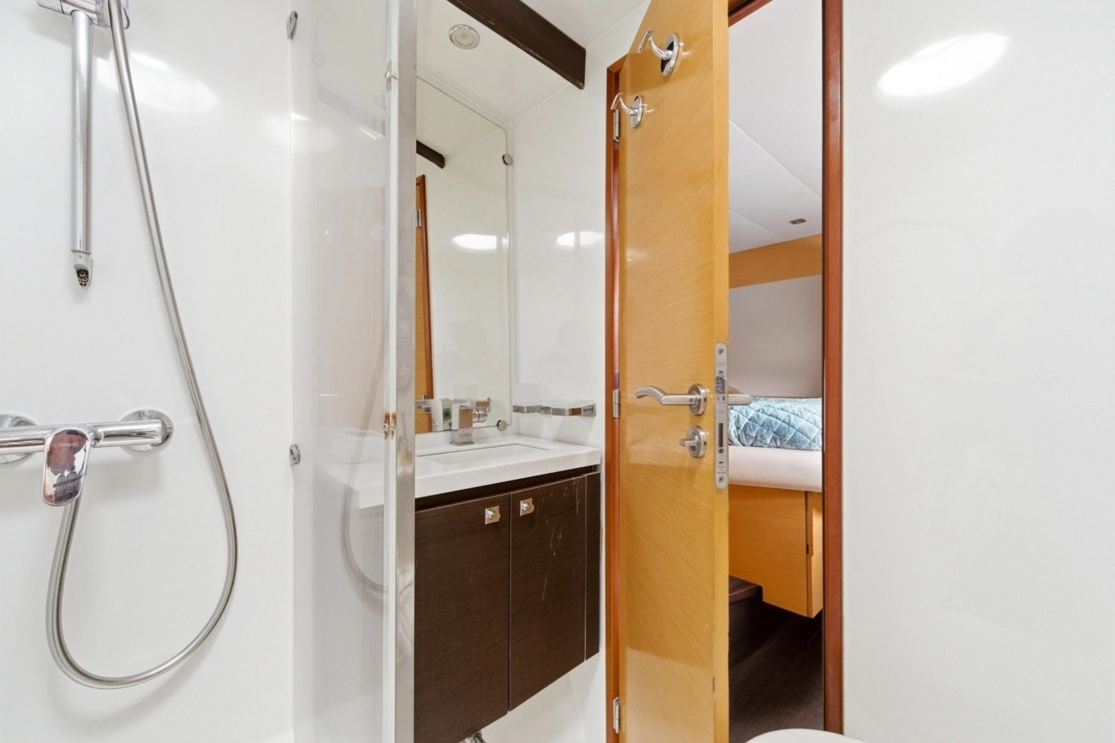 2013 Fountaine Pajot Sanya 57