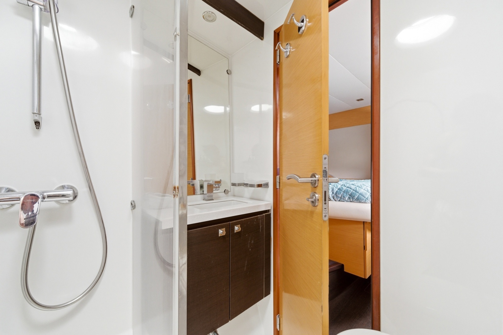 2013 Fountaine Pajot Sanya 57