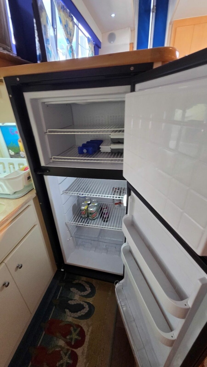 Fridge