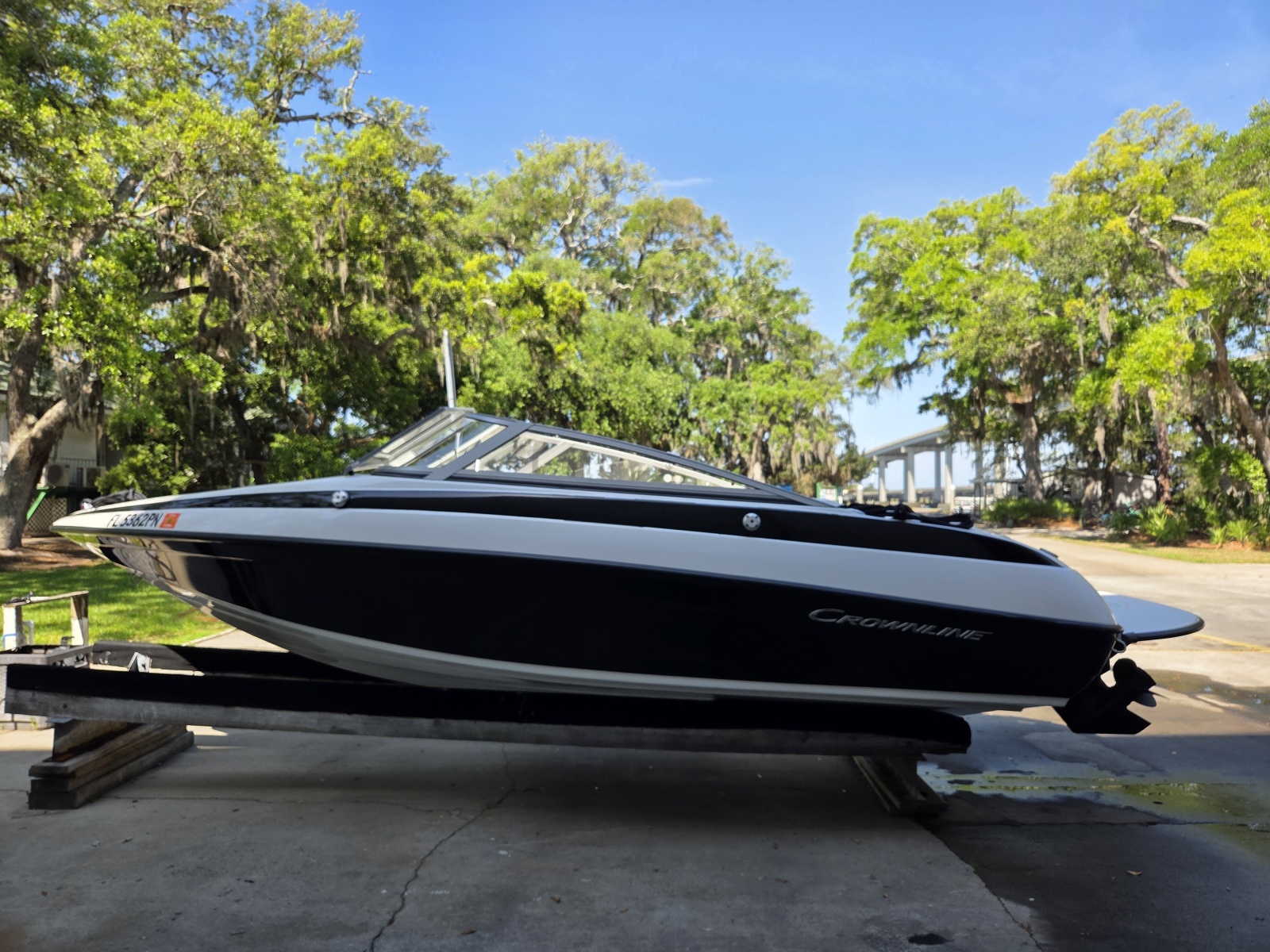 2011 Crownline 18 SS
