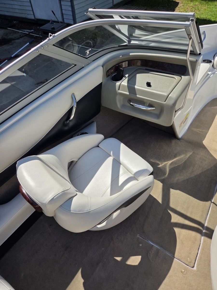 2011 Crownline 18 SS