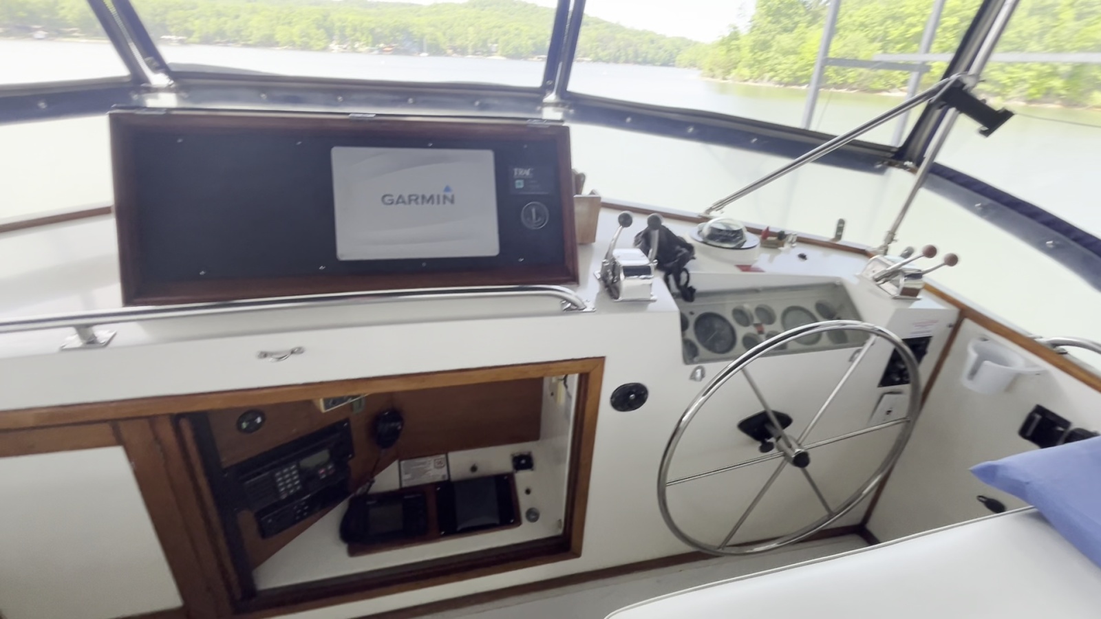 49' 1987 Grand Banks 49 Motor Yacht