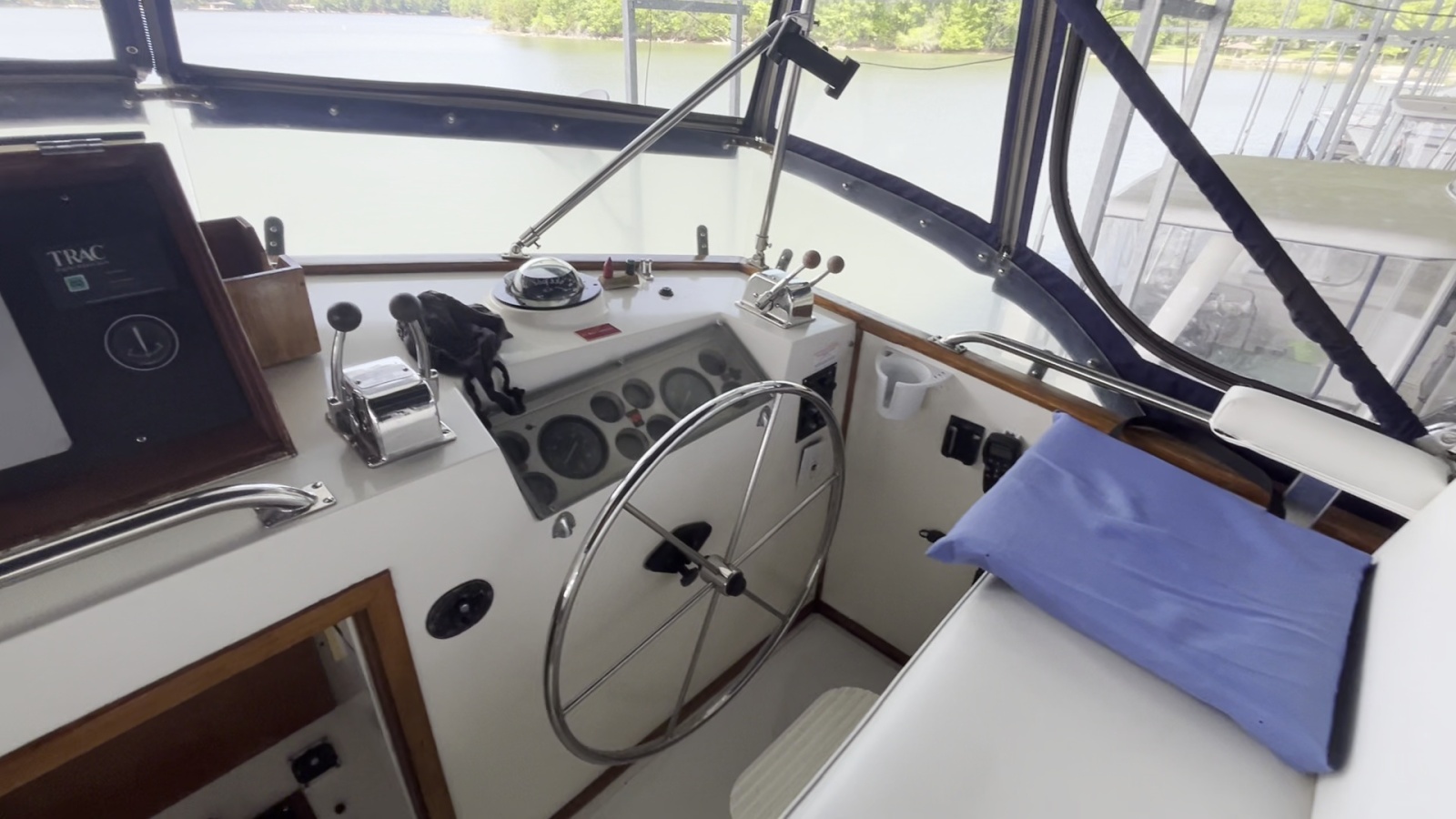 49' 1987 Grand Banks 49 Motor Yacht