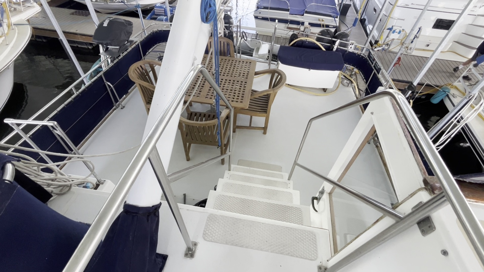 49' 1987 Grand Banks 49 Motor Yacht