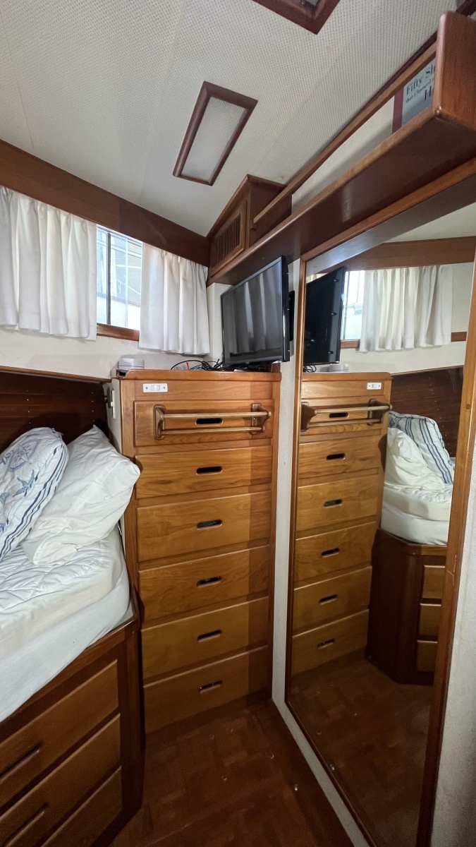 V Berth 3