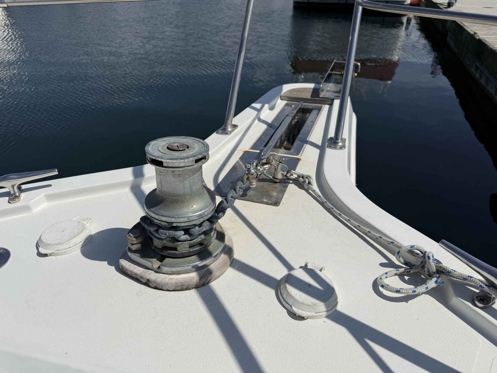 Strait Shooter 38ft Carver Yacht For Sale