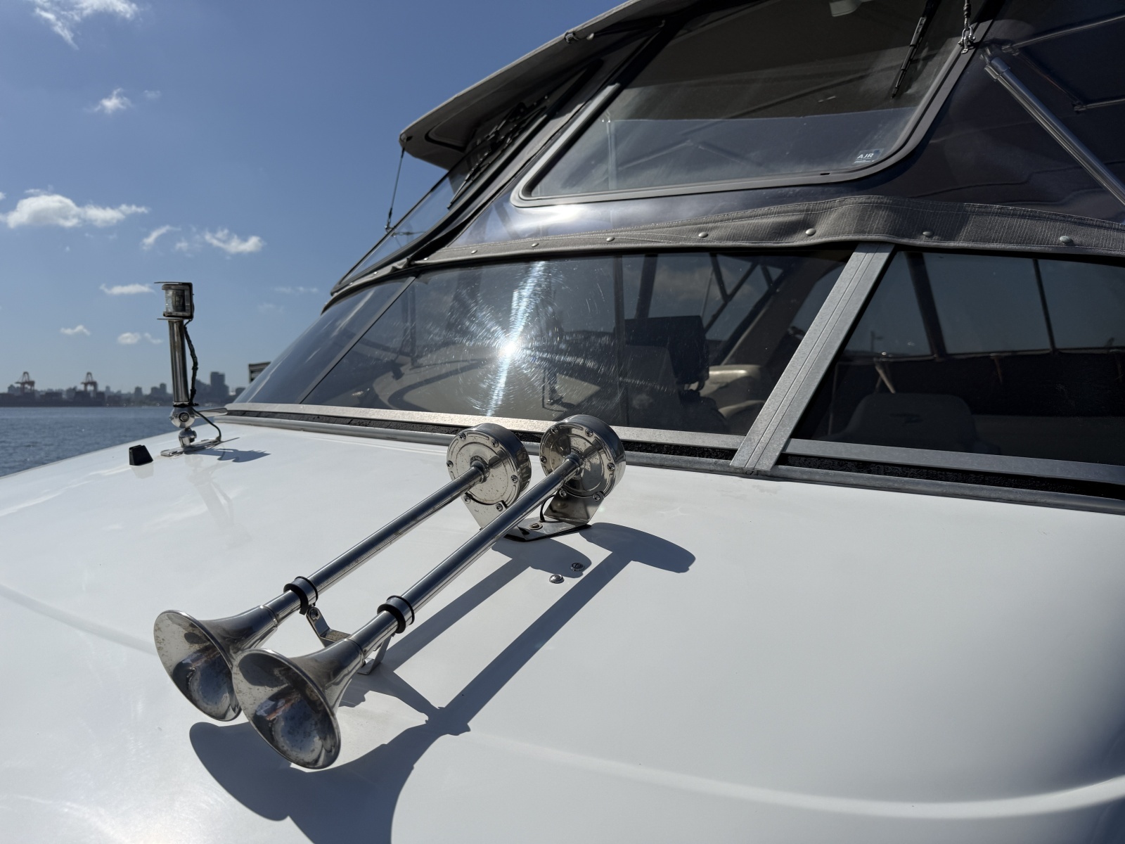 Strait Shooter 38ft Carver Yacht For Sale