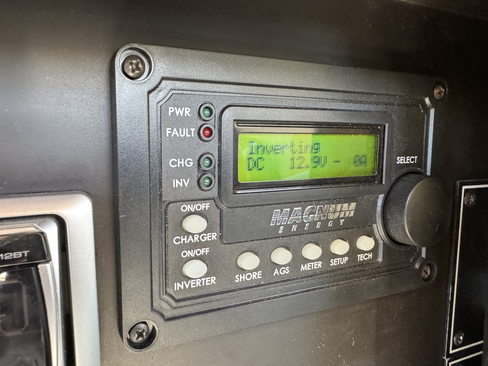 Strait Shooter 38ft Carver Yacht For Sale