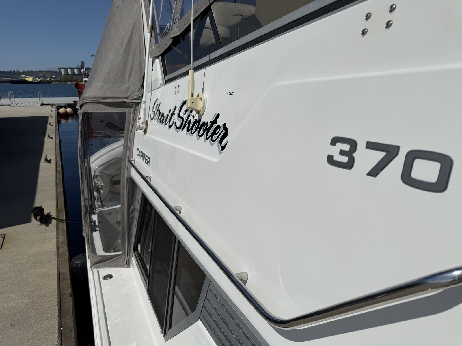 Strait Shooter 38ft Carver Yacht For Sale