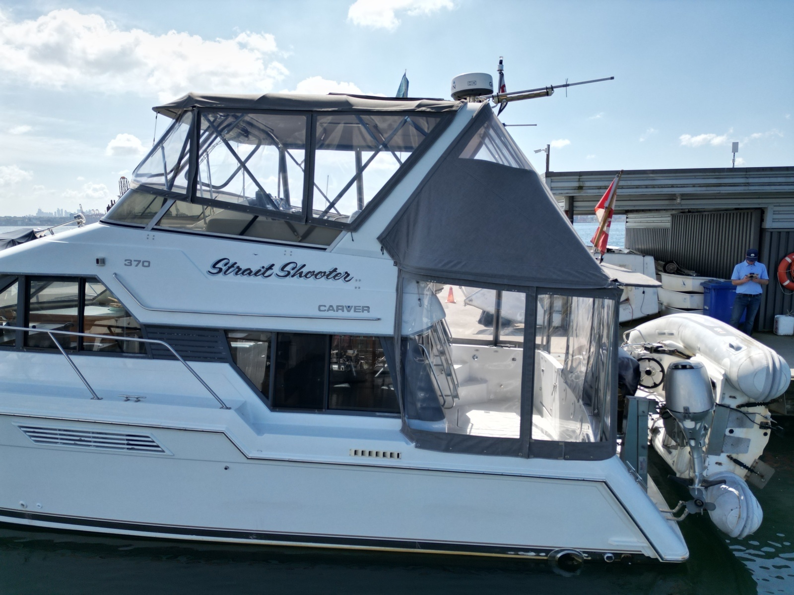 Strait Shooter 38ft Carver Yacht For Sale