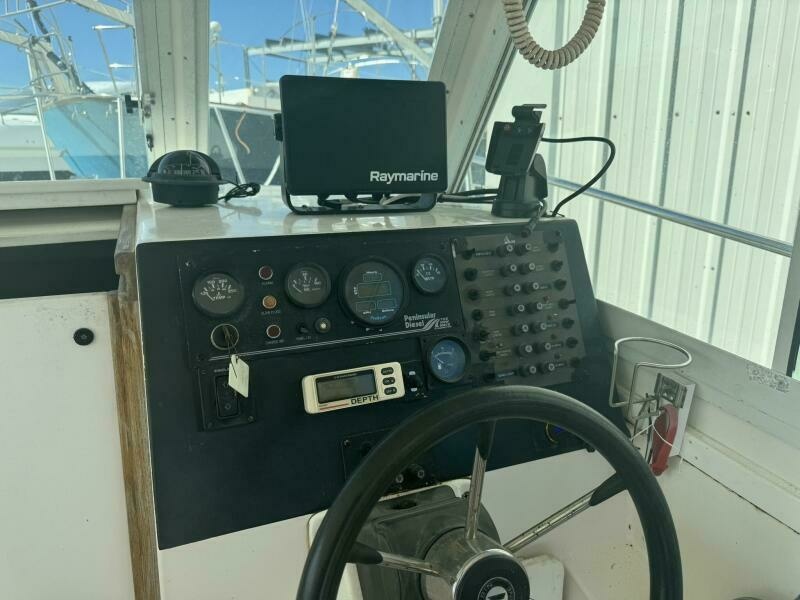 Lucky Us 28ft Albin Yacht For Sale