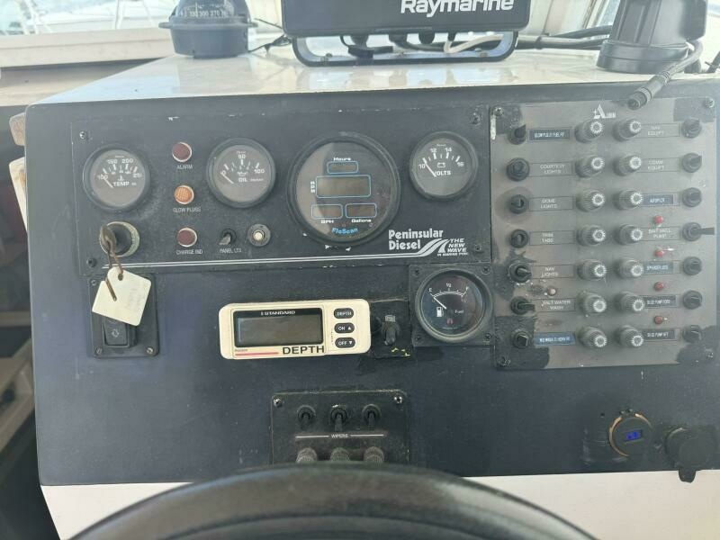 Lucky Us 28ft Albin Yacht For Sale