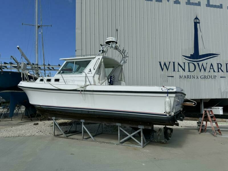 Lucky Us 28ft Albin Yacht For Sale