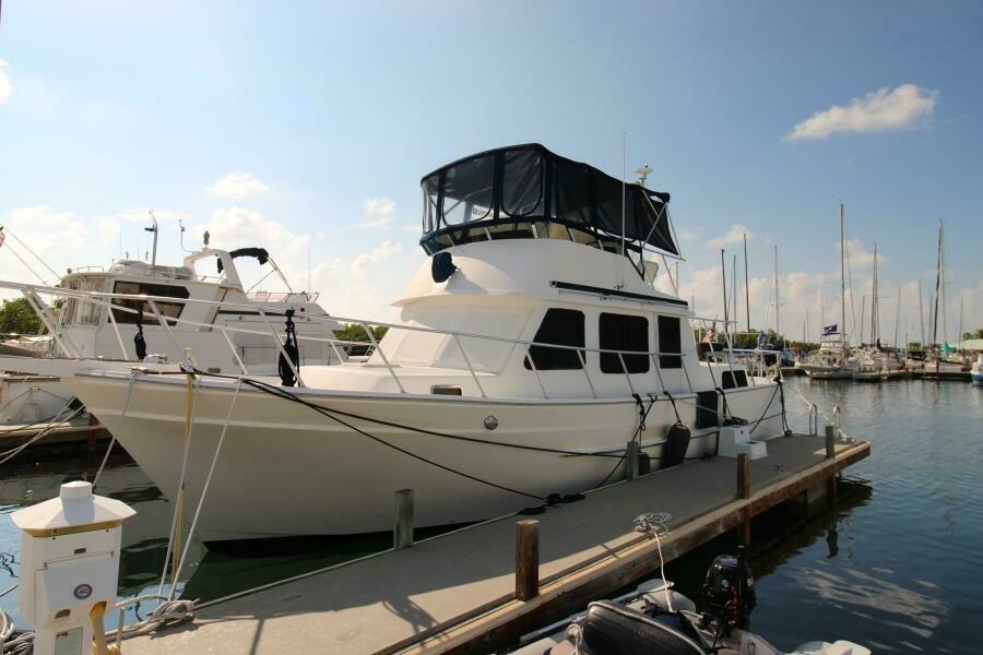 2000 Ricker 42 Classic