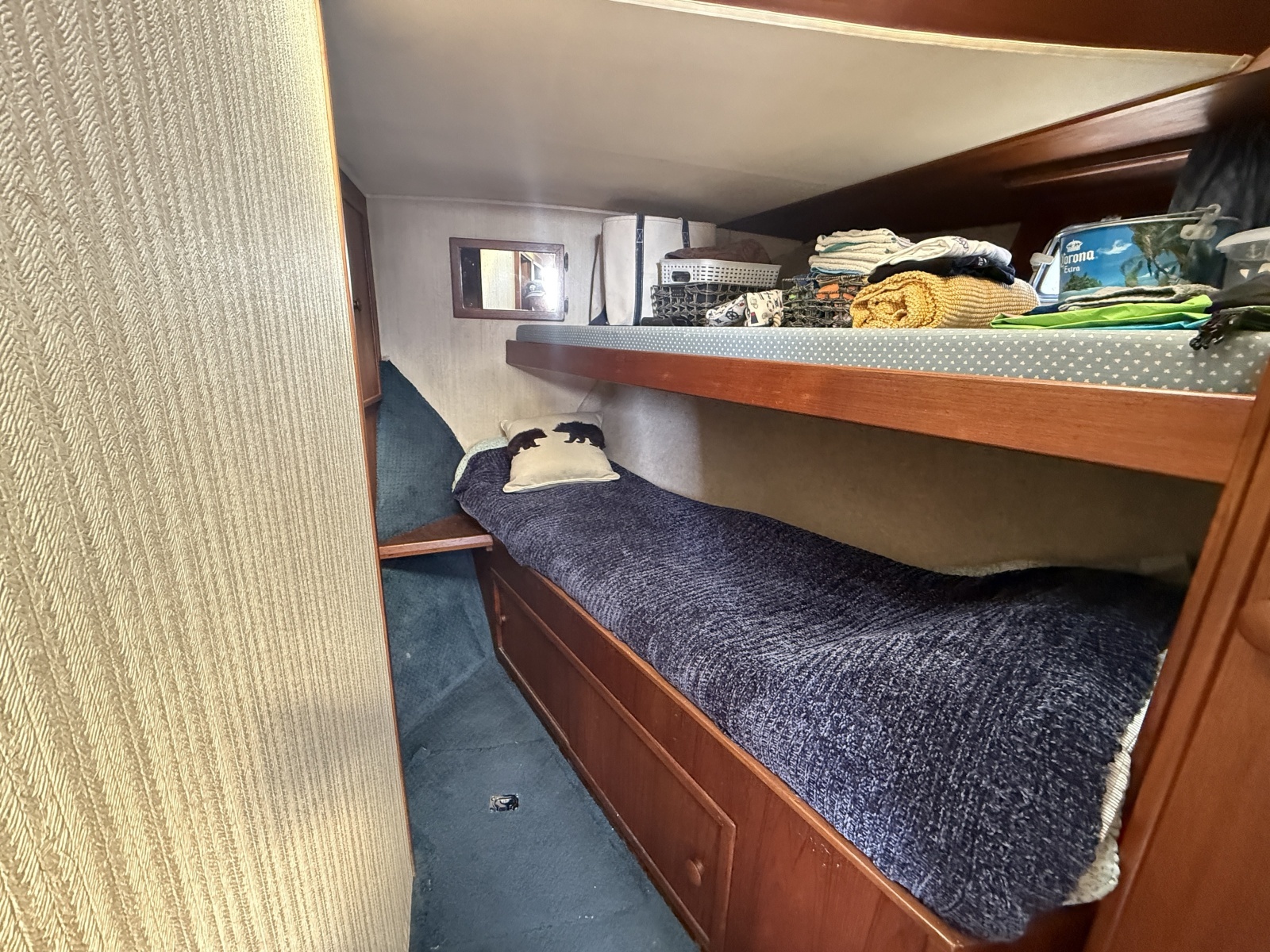 42ft Uniflite Yacht For Sale