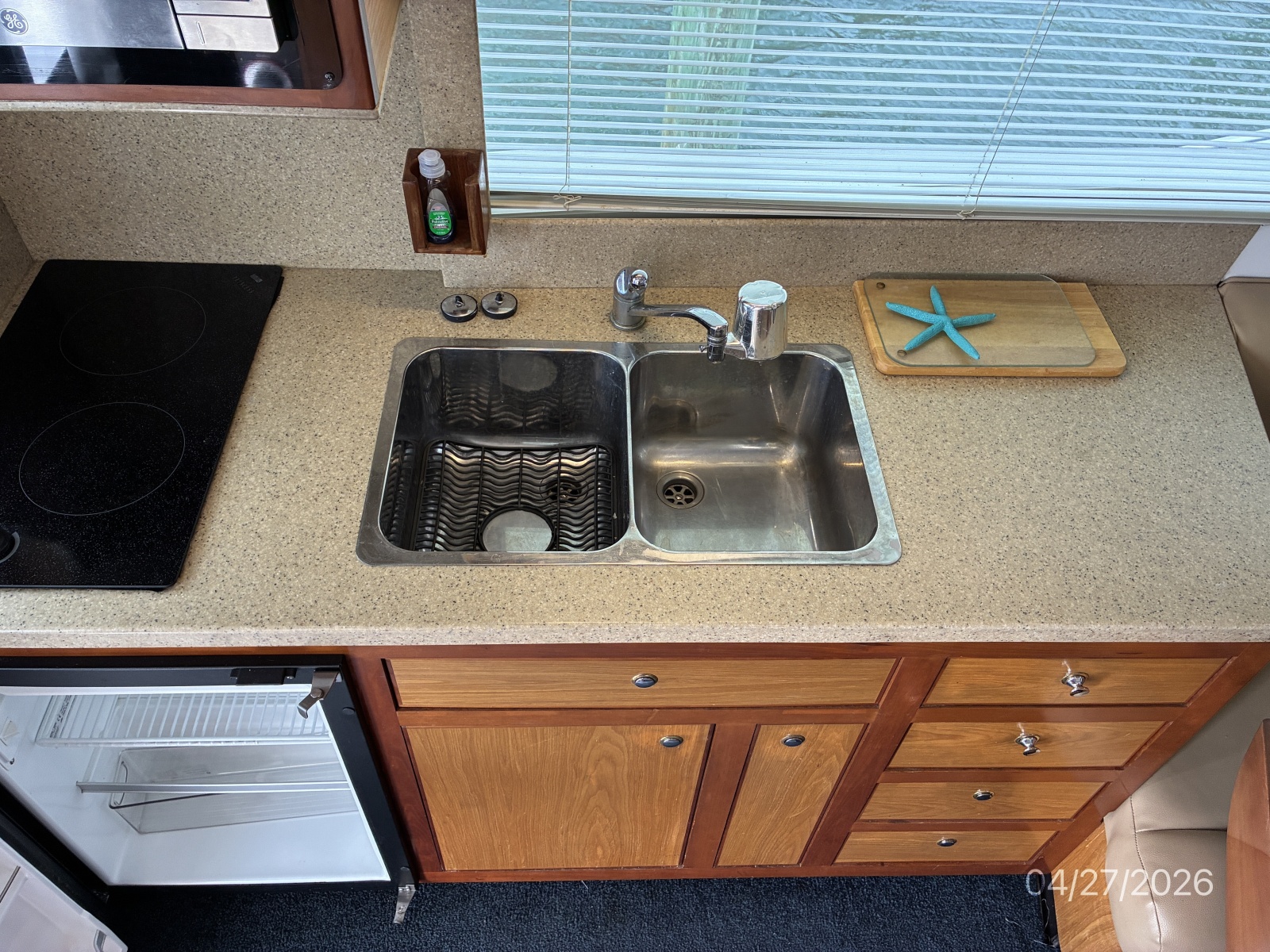 34' Luhrs Galley