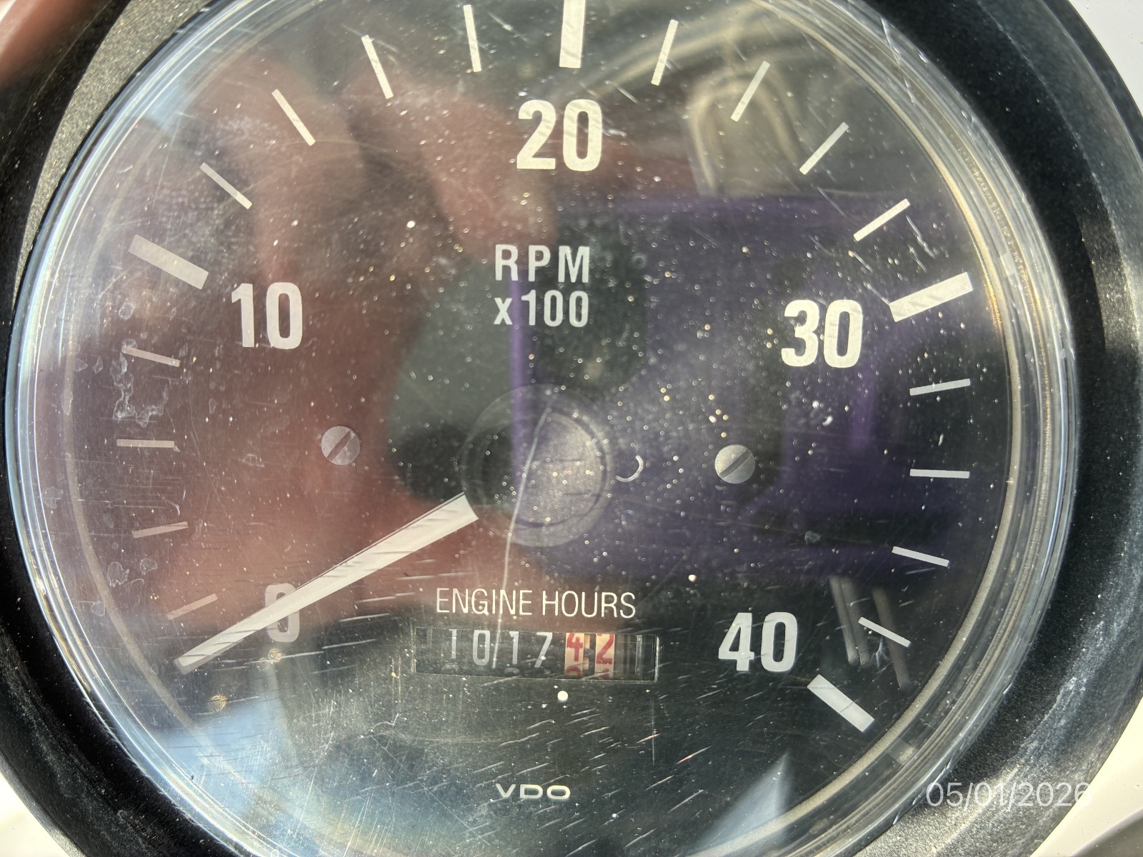 34' Luhrs Port Engine Hours
