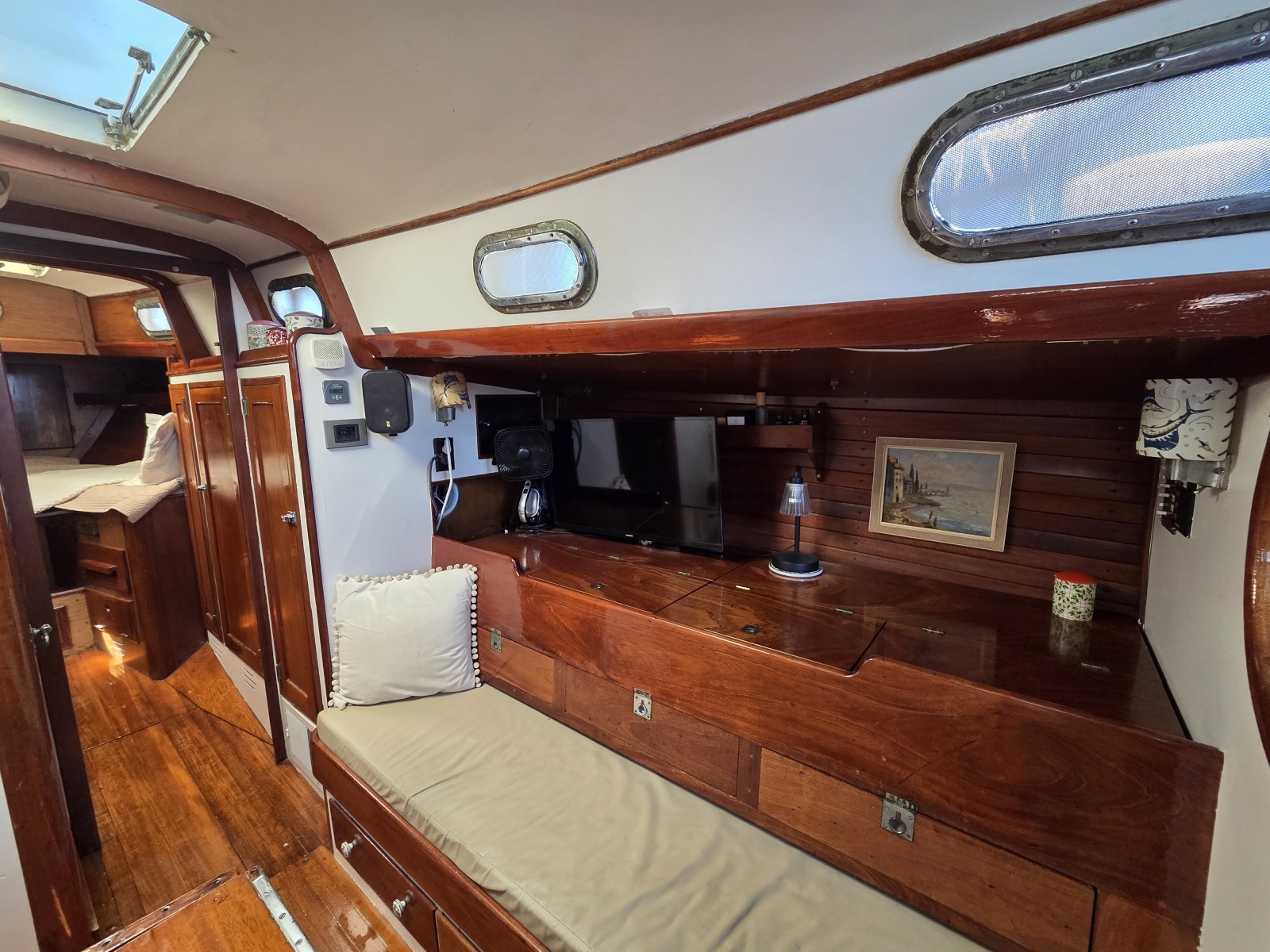 1961 Hinckley Bermuda 40