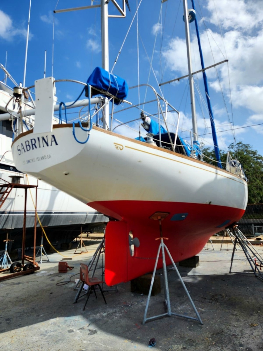 1961 Hinckley Bermuda 40