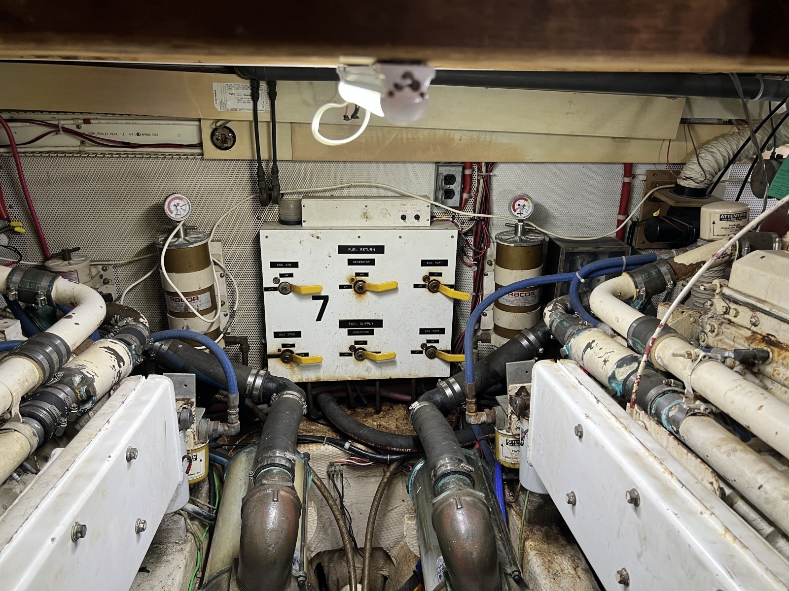 1982 Gulfstar 48 Aft Cabin