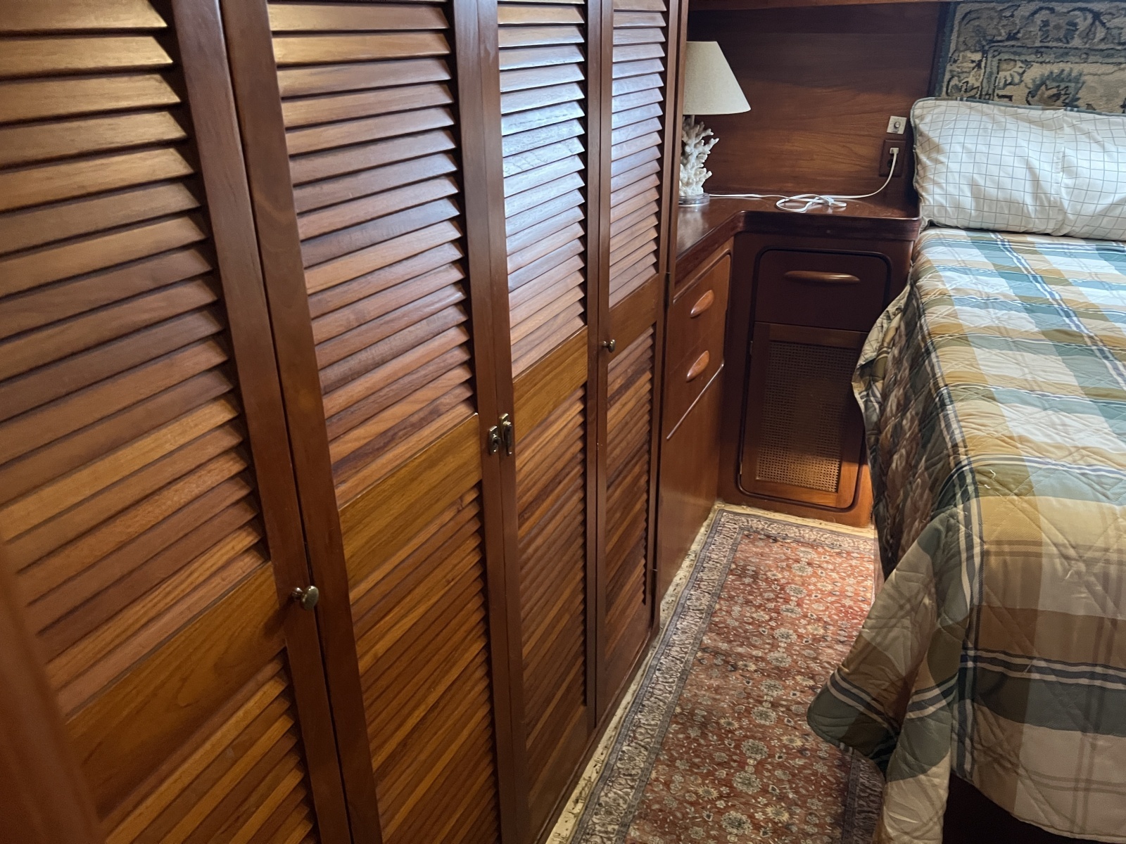 1982 Gulfstar 48 Aft Cabin