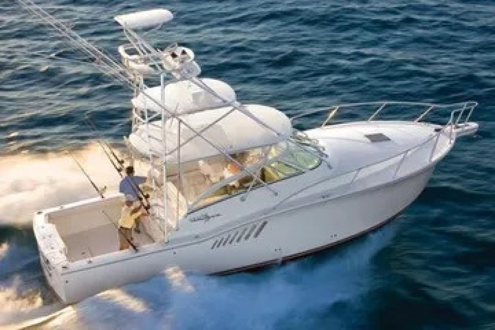 BLUE PURSUIT Underway