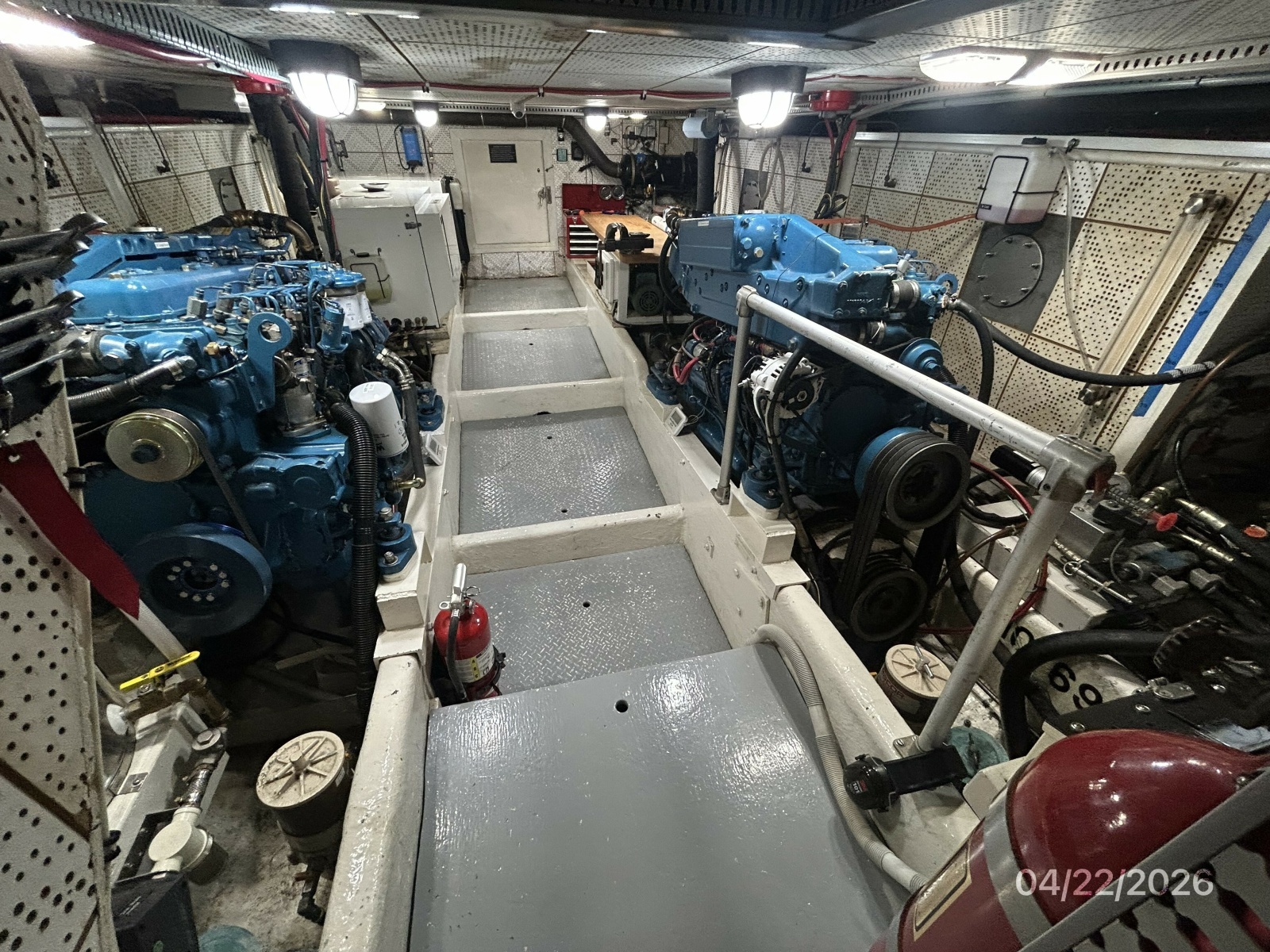 49' DeFever engine room aft