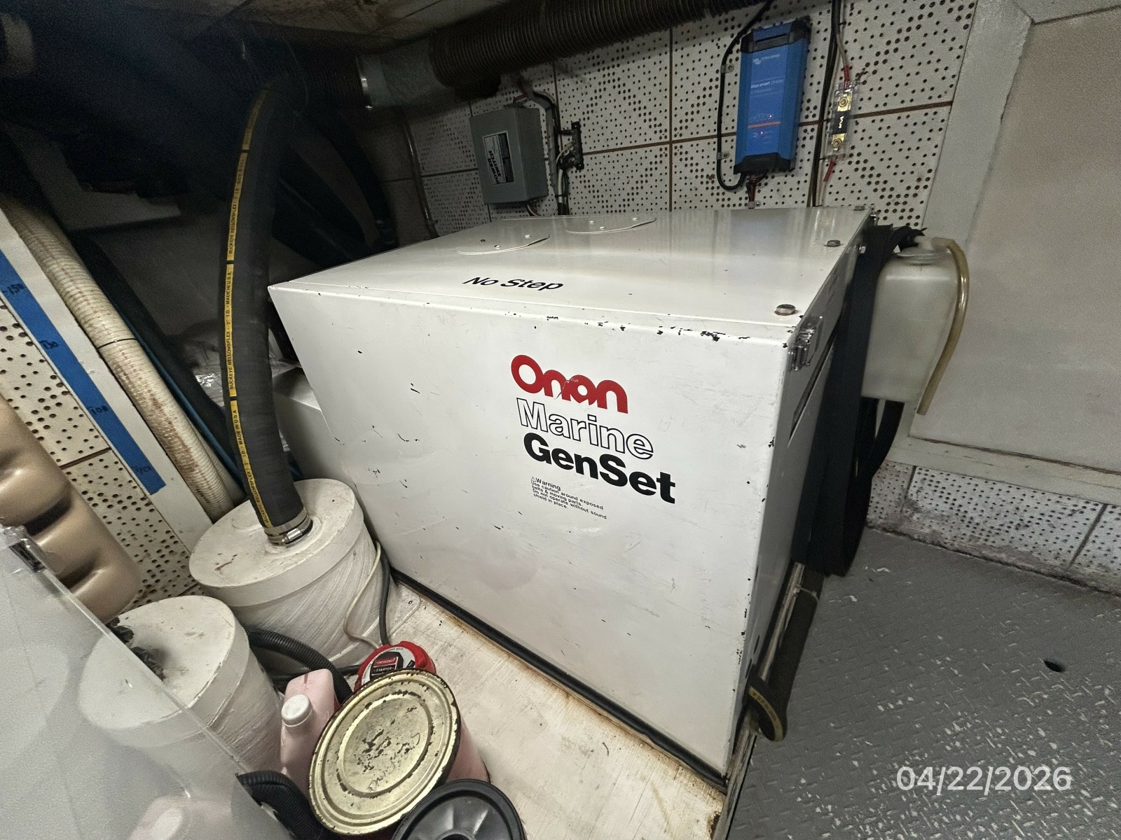 49' DeFever 8 kW generator soundbox