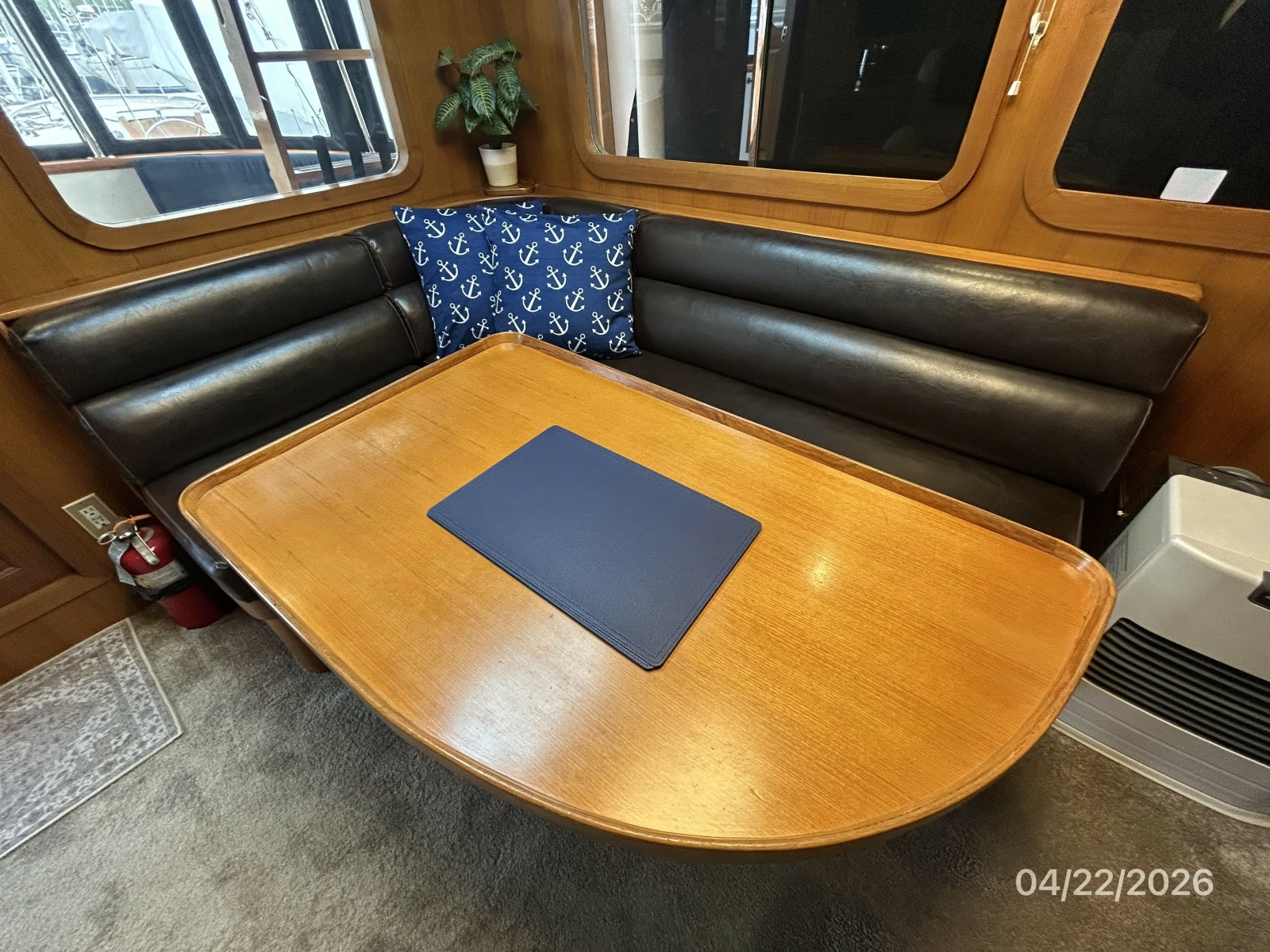 49' DeFever salon port seating