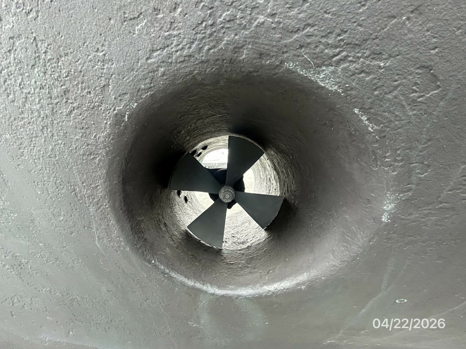 49' DeFever bowthruster starboard