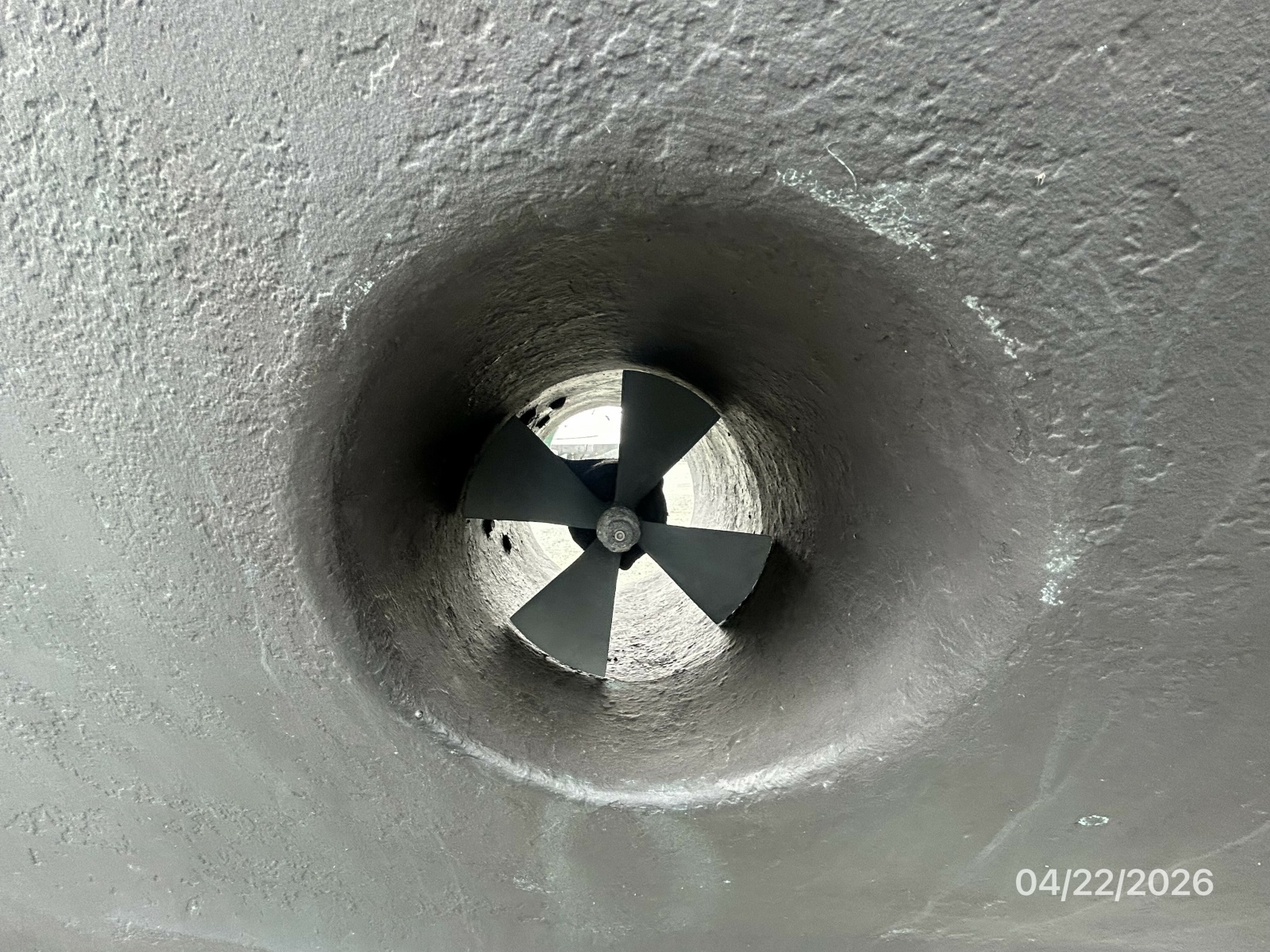 49' DeFever bowthruster starboard