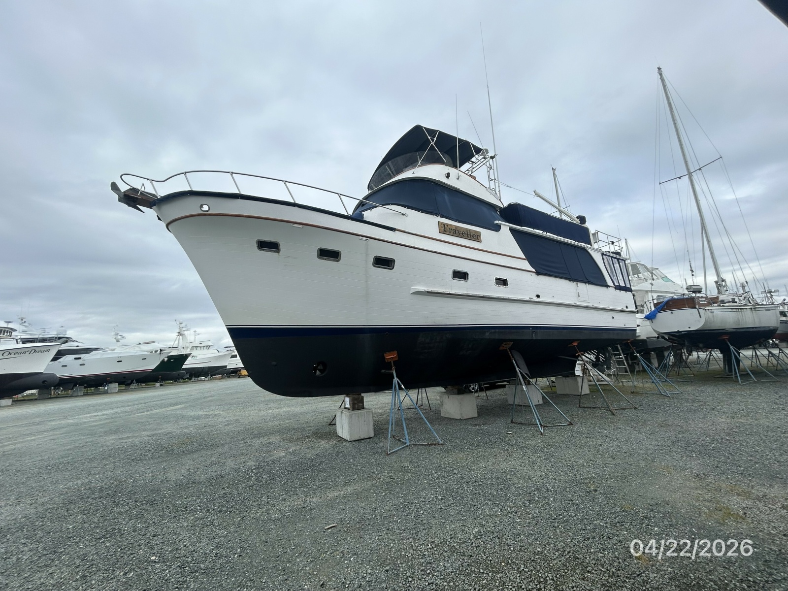 49' DeFever hauled out port forward profile