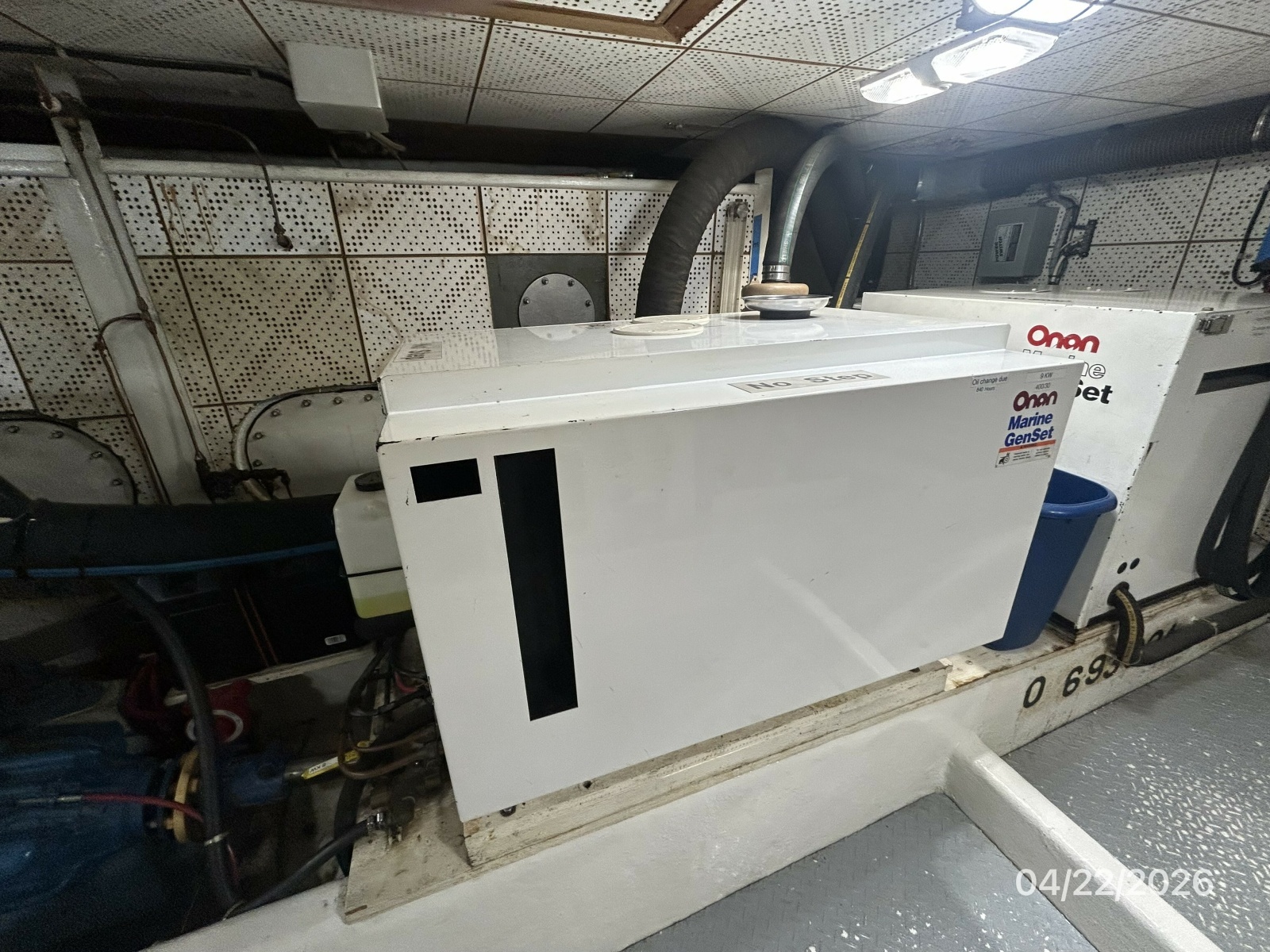 49' DeFever 9 kW generator soundbox