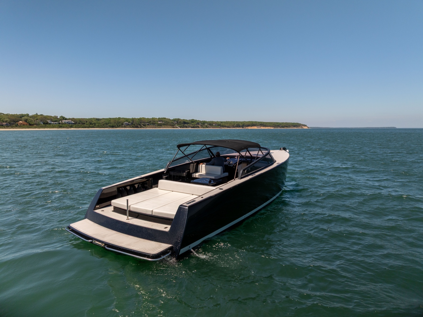 40' 2016 VanDutch VanDutch 40