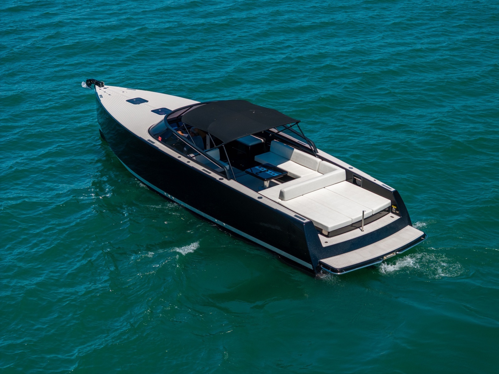 2016 VanDutch VanDutch 40