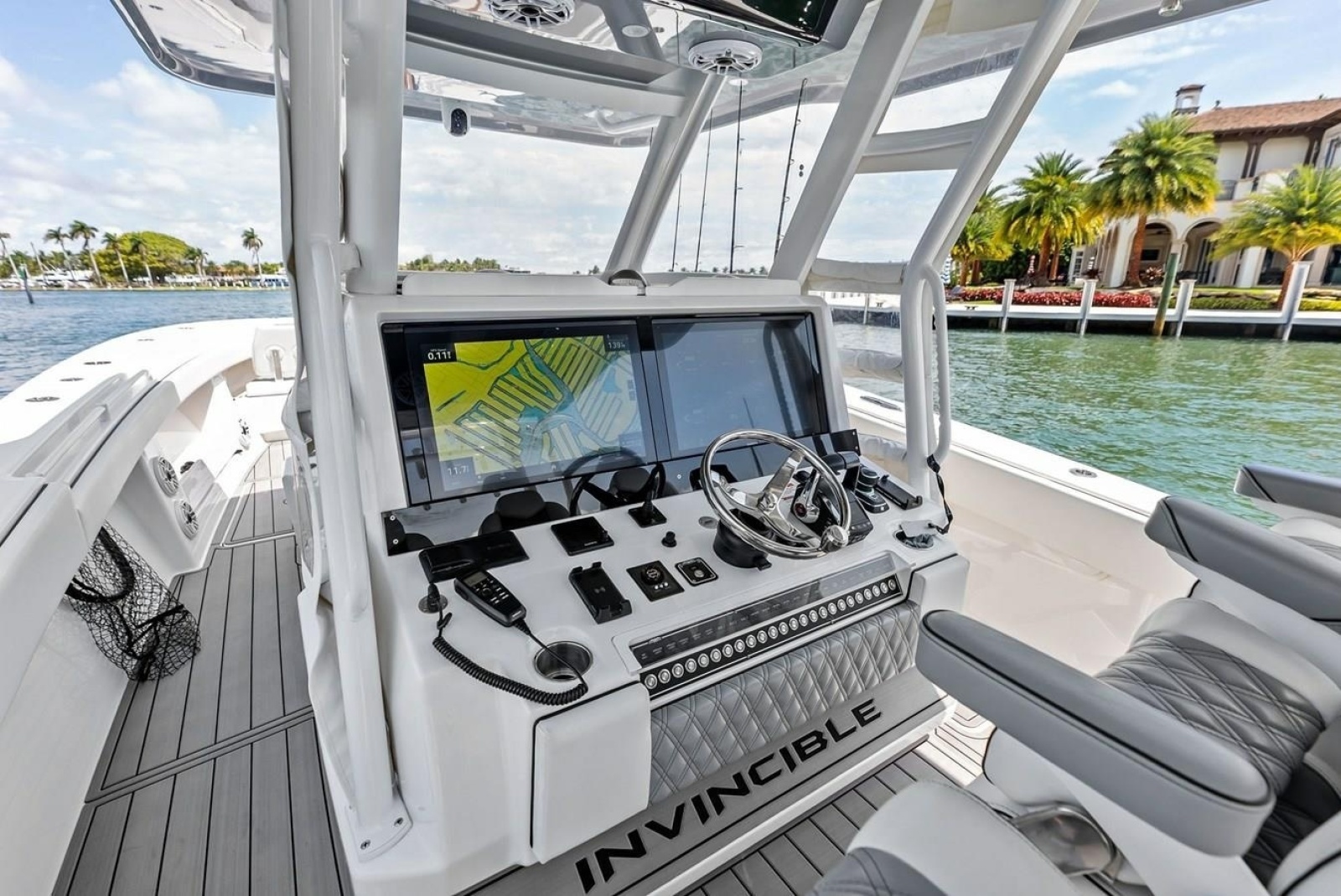 LOONEY TUNE 43ft Invincible Yacht For Sale