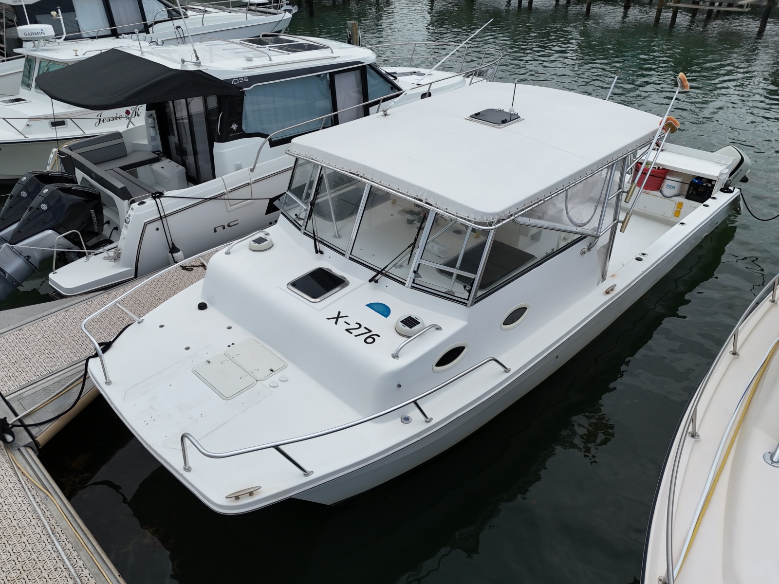 2011 Twin Vee Weekender