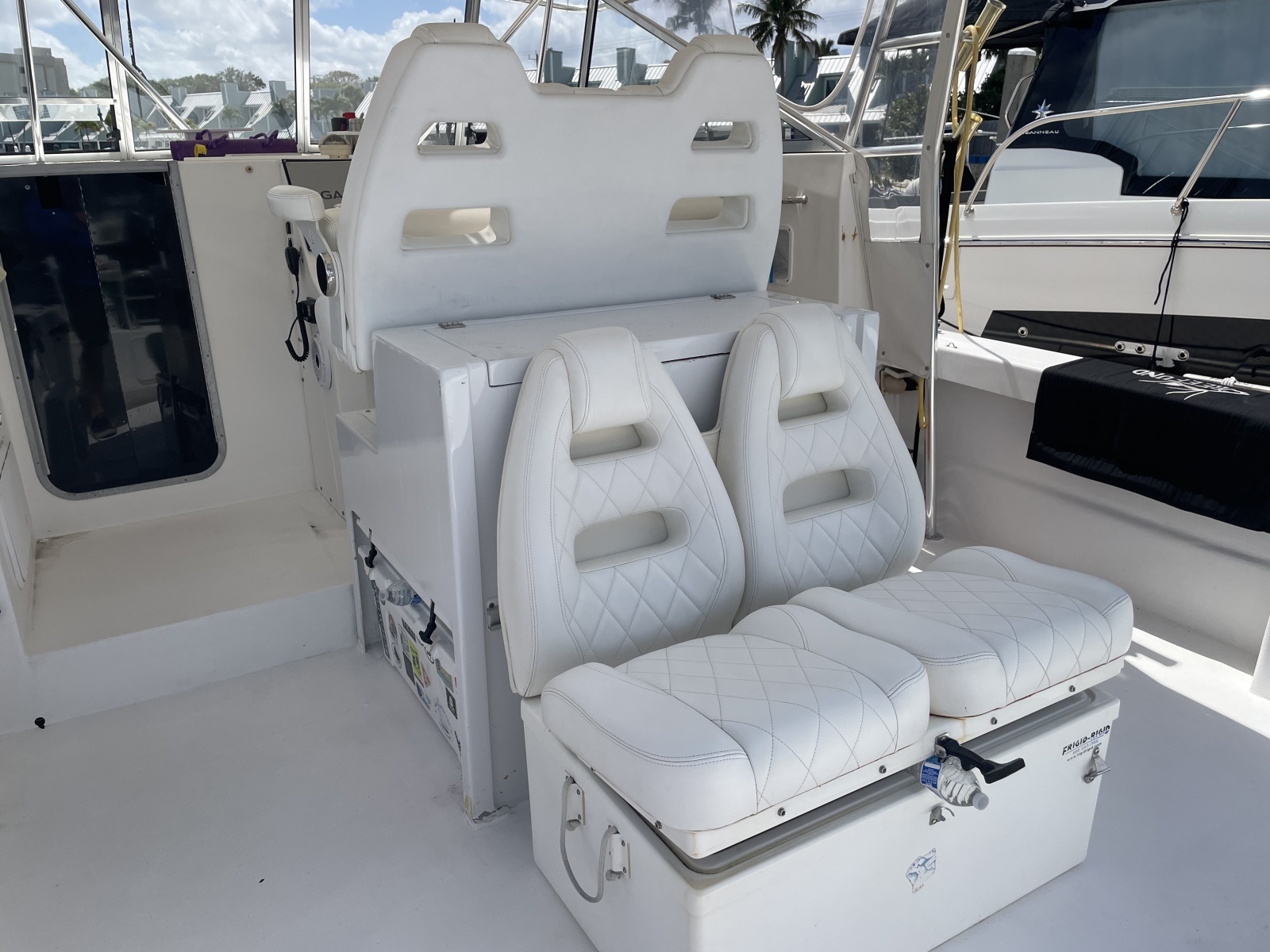 2011 Twin Vee Weekender