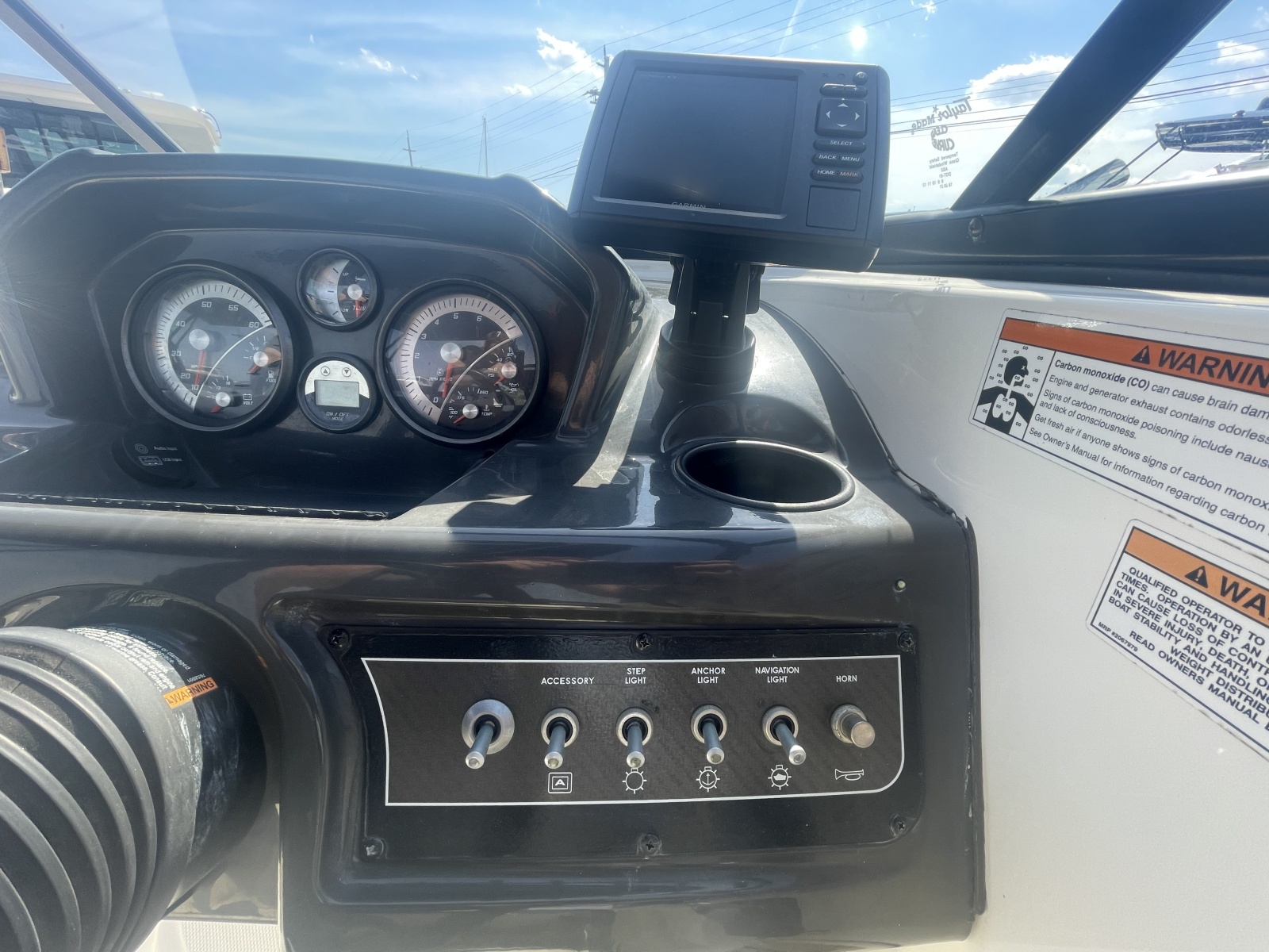 2019 Bayliner VR6 Bowrider I/O