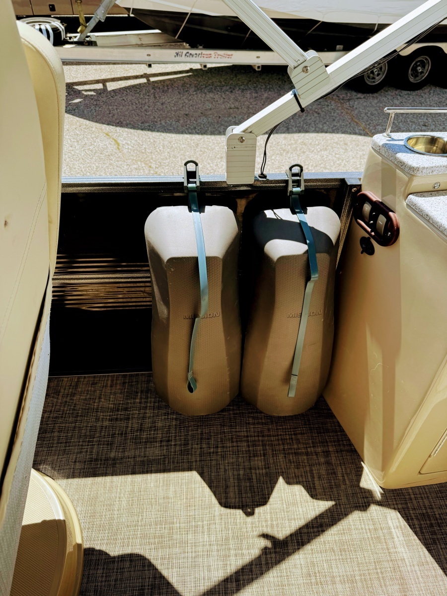 2016 Misty Harbor 2385 Skye SL