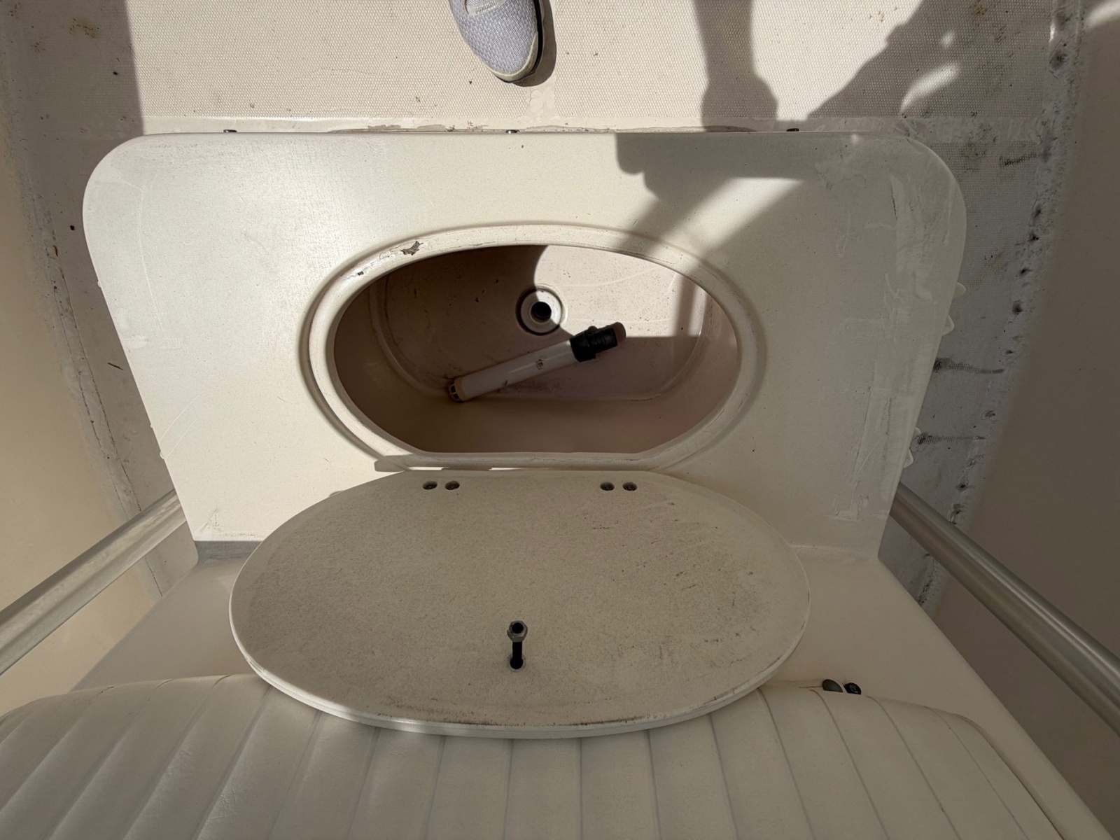 2004 Sea Hunt Triton 202