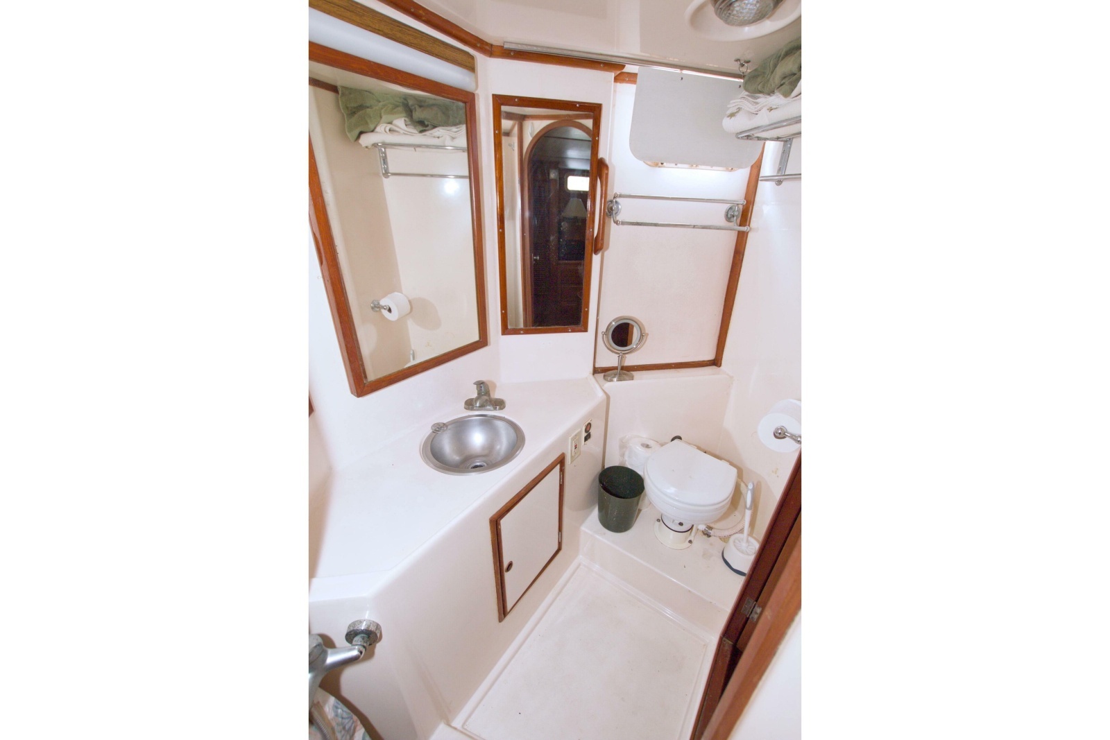 Consaltant 42ft Present Yachts Yacht For Sale