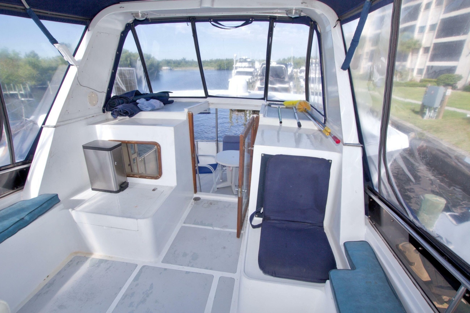 Consaltant 42ft Present Yachts Yacht For Sale