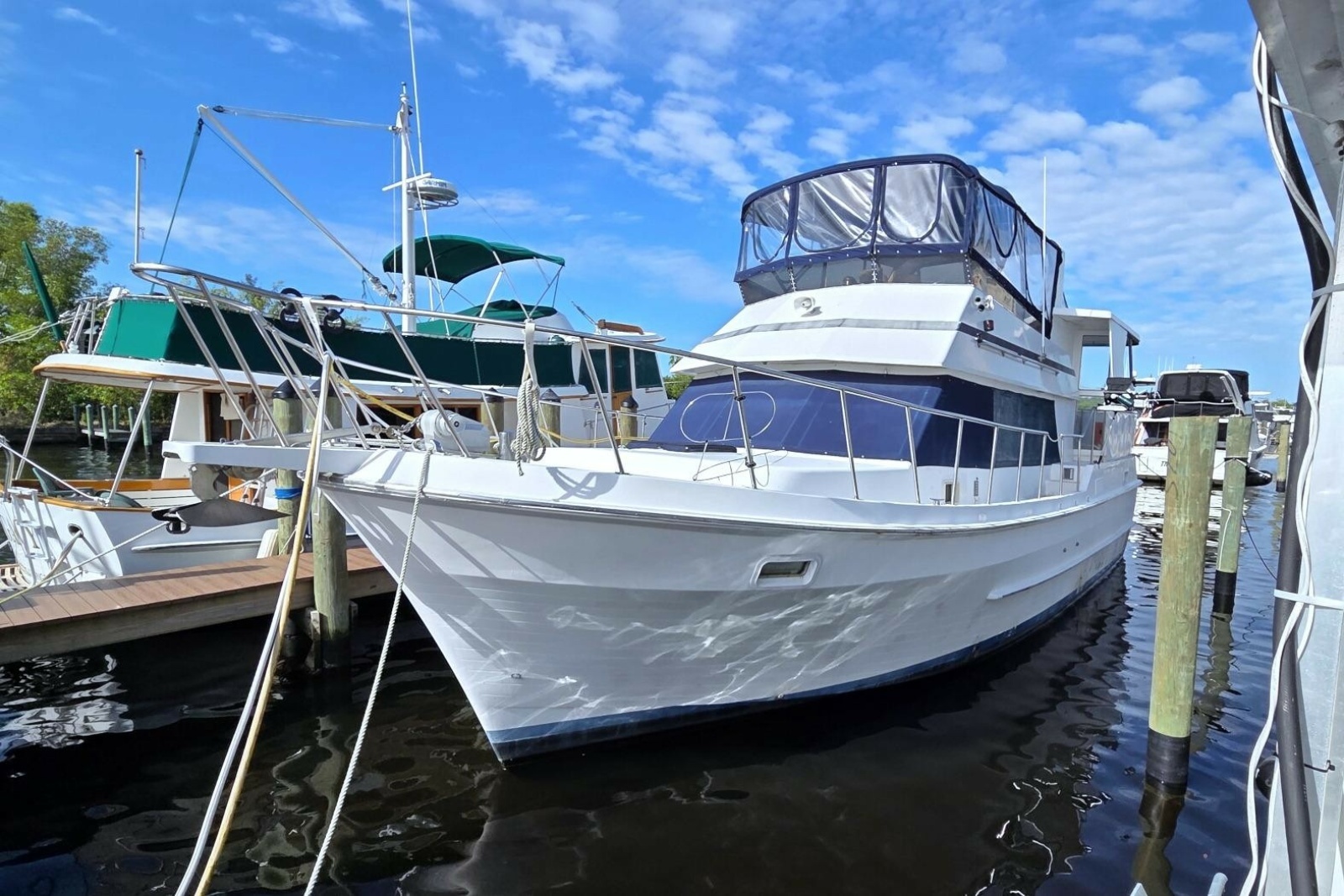 Consaltant 42ft Present Yachts Yacht For Sale