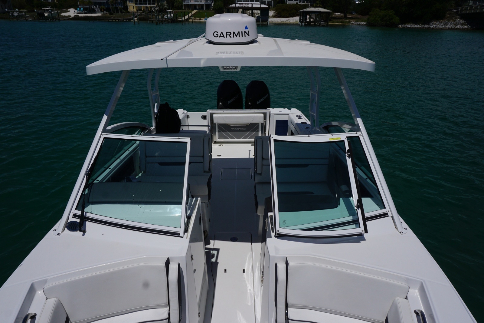 2023 27 Blackfin 272 DC Hard Top (2)