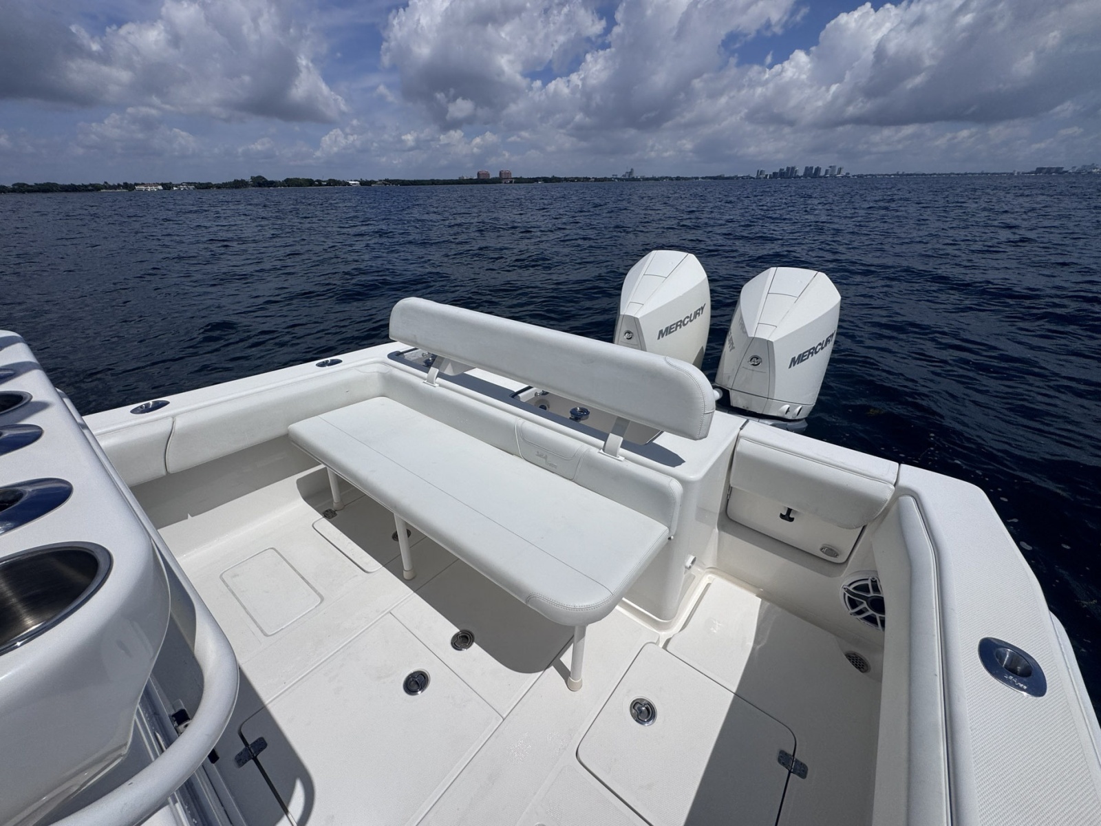 2023 SeaVee 290B